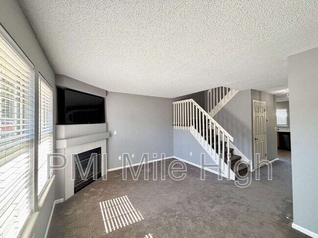 Building Photo - 3054 W 107th Pl