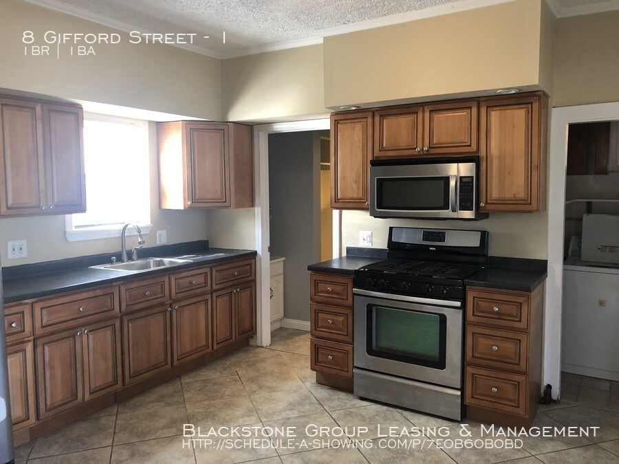 8 Gifford Street Apartment for Rent in Providence, RI