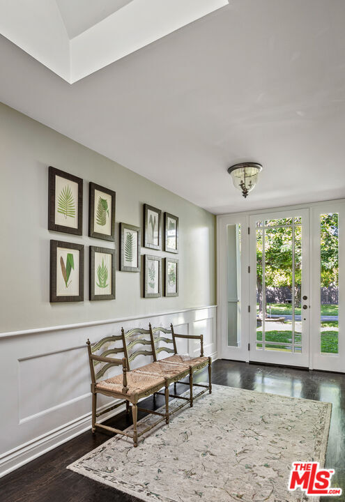 Building Photo - 4537 Agnes Ave