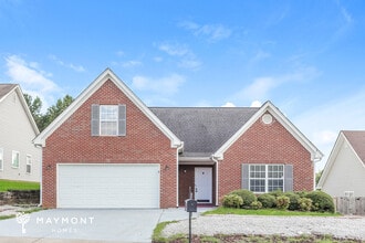 Building Photo - 1509 Queen Elizabeth Dr