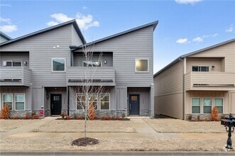 Building Photo - 2220 W Million Ln