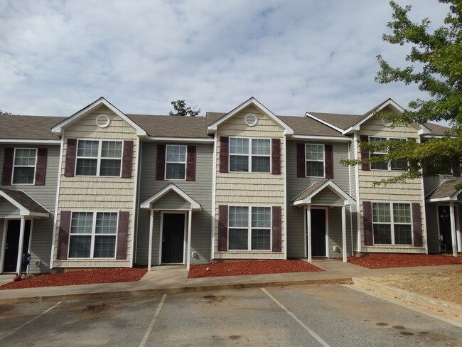 Vineyard Creek Apartments Griffin, GA