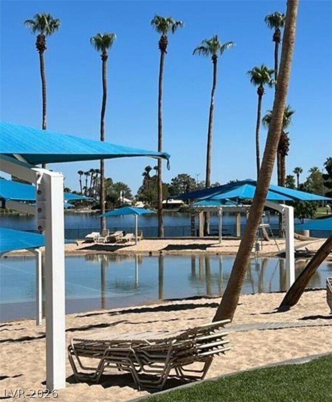 Foto del edificio - 2417 Sage Pointe Cir