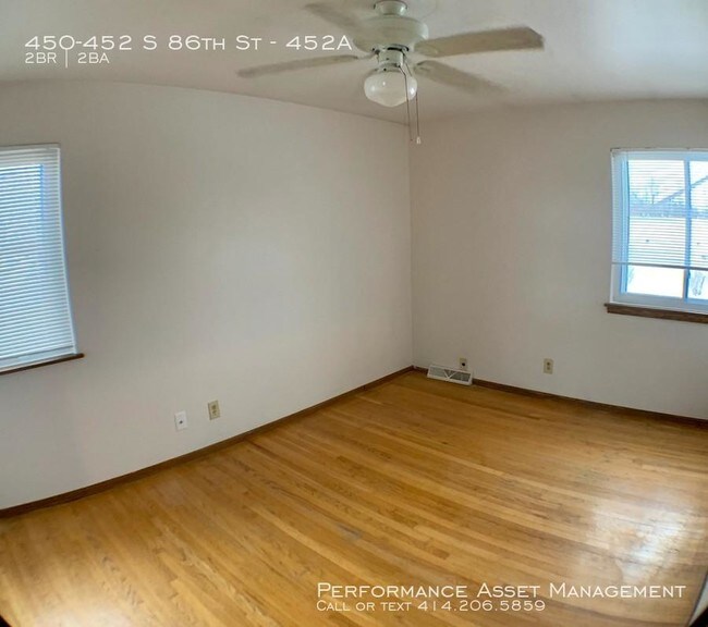 Building Photo - 2 bedroom in Milwaukee WI 53214