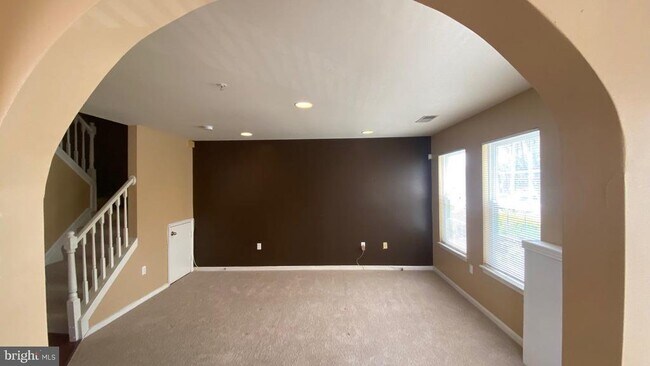 Foto del edificio - 6410 Bayberry Ct