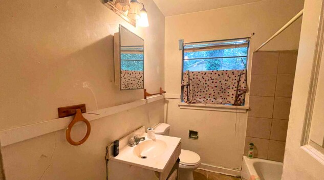 Foto del edificio - 855 Winn St