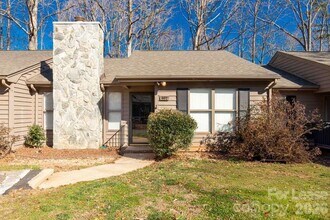 Building Photo - 402 Sweetgum Dr