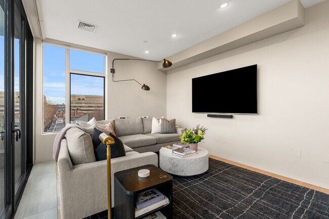 Foto del edificio - 7 E Springfield St