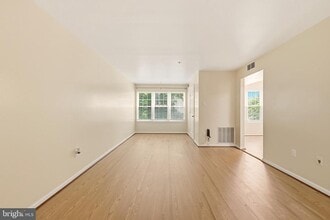 Building Photo - 2505 McVeary Ct
