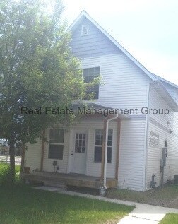 Primary Photo - 2121 Livingston Ave