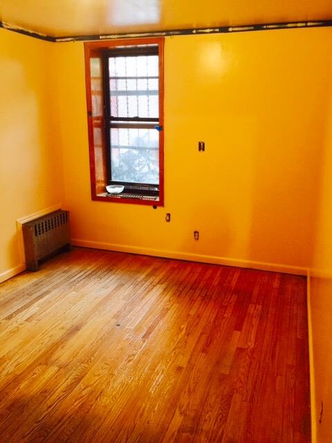 Foto principal - 446 Willoughby Ave