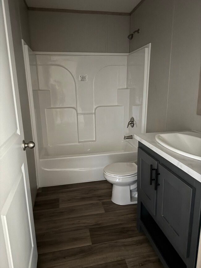 Building Photo - Three Oaks Main Home builders. LLC