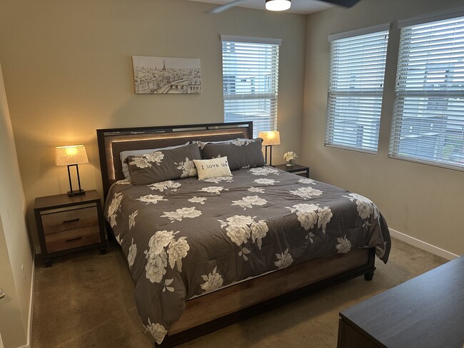 Foto del edificio - 11257 Rainbow Peak Ave