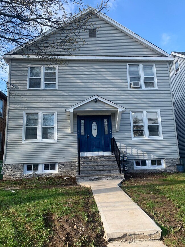 Foto del edificio - 136 S Stiles St