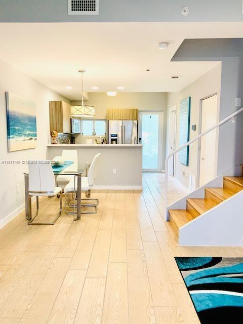 Foto del edificio - 619 Meridian Ave