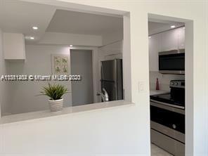 Foto del edificio - 16546 NE 26th Ave