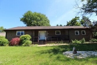 Building Photo - 221 Alleghany Dr