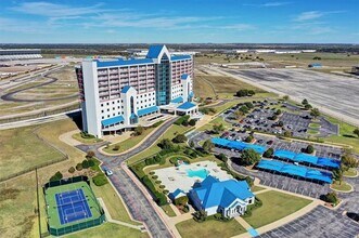 Building Photo - 3575 Lone Star Cir