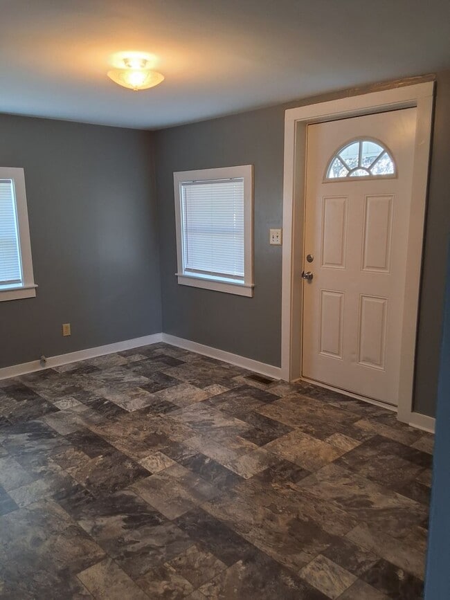 Building Photo - Single family home in Morehead City