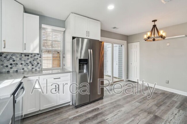 Building Photo - 9101 Exbury Ct