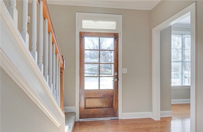 Building Photo - 2 Abelia Ct