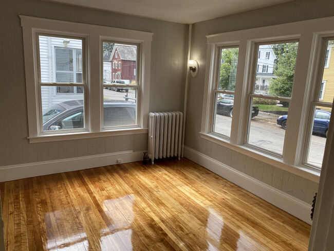 Living room - 143 Highland Ave