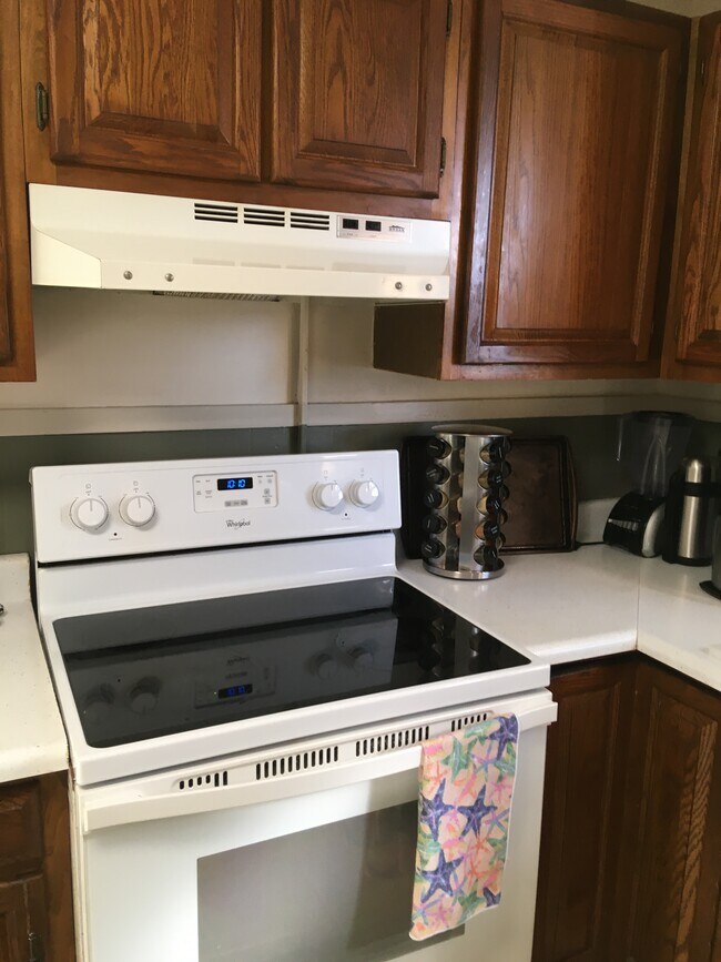 5687 Colonels Dr, Romulus, NY 14541 House Rental in Romulus, NY