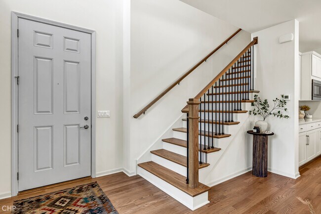 Building Photo - 3847 Provenance Way