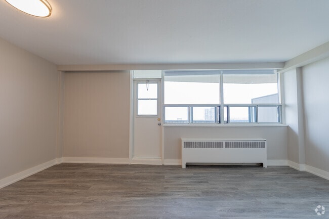 Bachelor - 433SF - Living Room - Sunset Tower - 200 James Avenue