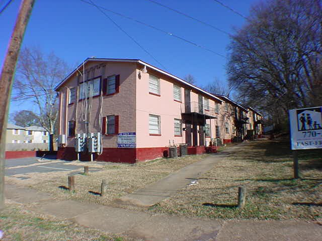 Alternate Building View - 241 Troy St NW