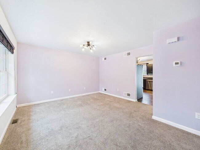 Foto del edificio - Beautifully Maintained Single-Family Home in Steelton