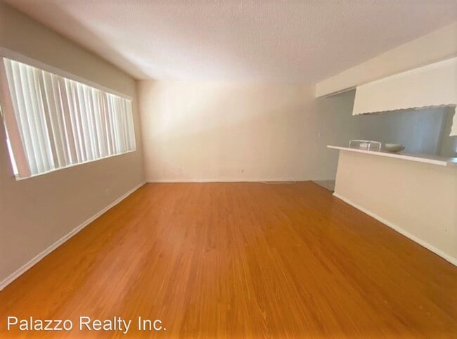 Building Photo - 1136 Orizaba Ave