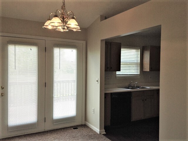 Building Photo - 2776 Shamu Dr