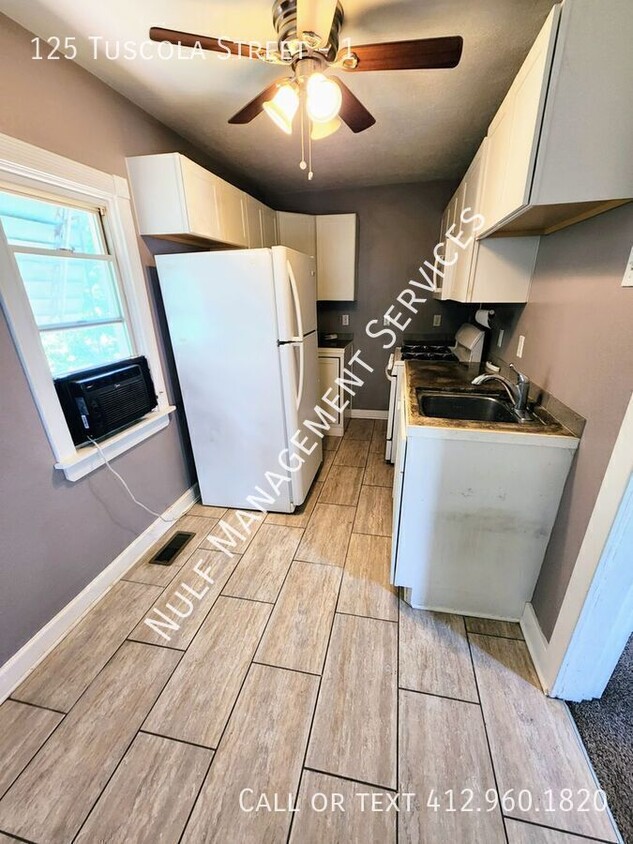 Photo - 125 Tuscola Street-1