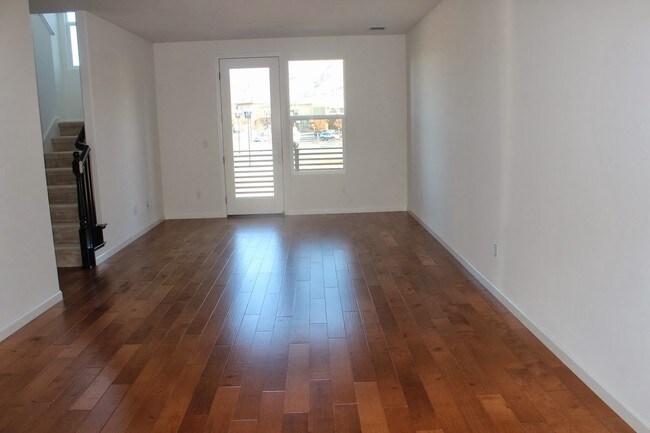 Building Photo - 3086 Briza Dr