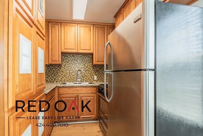 Foto del edificio - Charming Two Bedroom with Stainless Steel ...