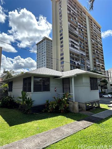 Building Photo - 1556 Pensacola St