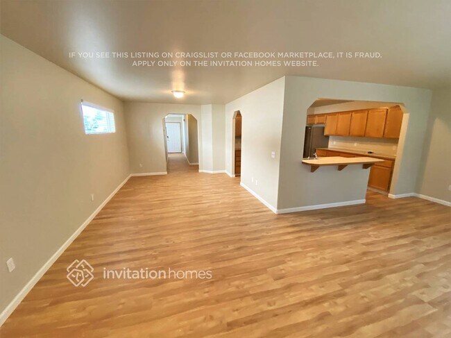 Building Photo - 19504 12th Ave Ct E