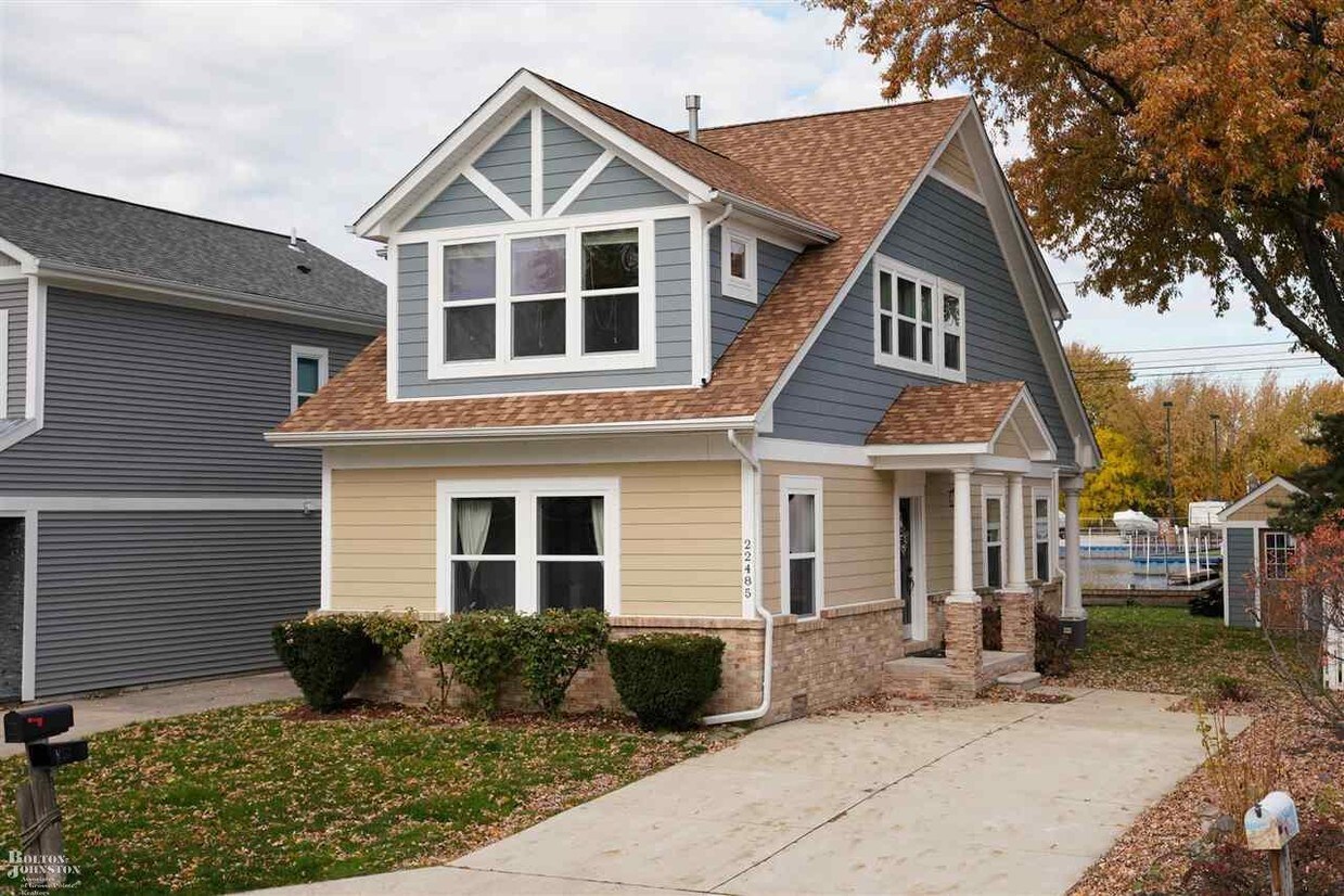 Primary Photo - 22485 Milner St