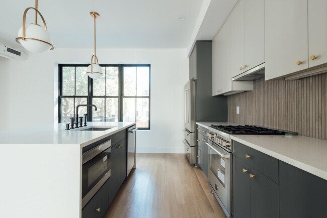 Foto del edificio - 330 Whiton St