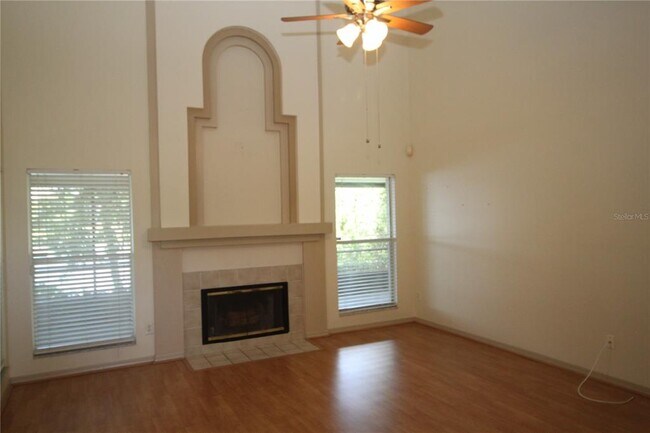 Building Photo - 569 Birgham Pl