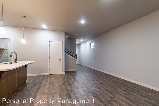 Foto del edificio - 4 br, 2.5 bath House - 3544 NE 61st Way