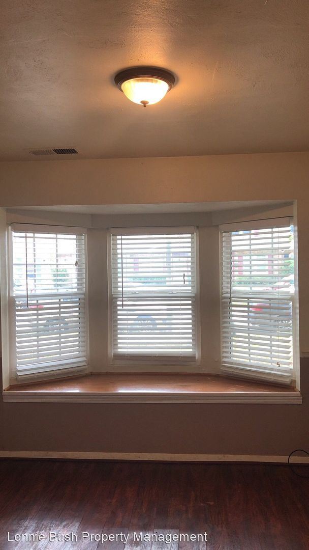 Building Photo - 6584 Stoney Point N