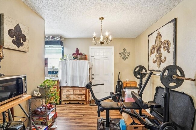 Foto del edificio - 111 Omega St