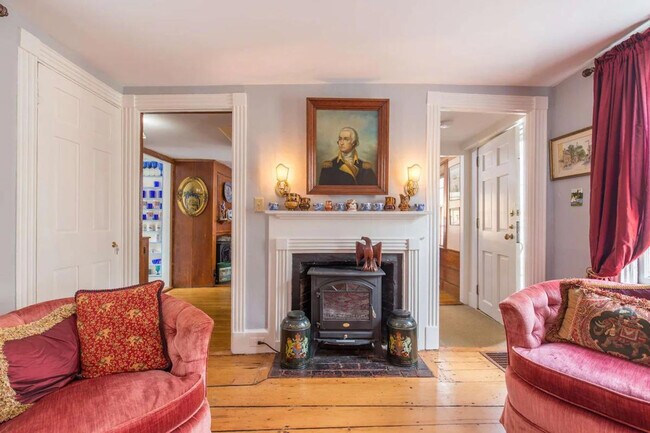 Building Photo - 50 Elm St