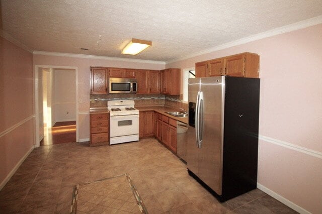 Building Photo - 4991 Sugar Creek Dr