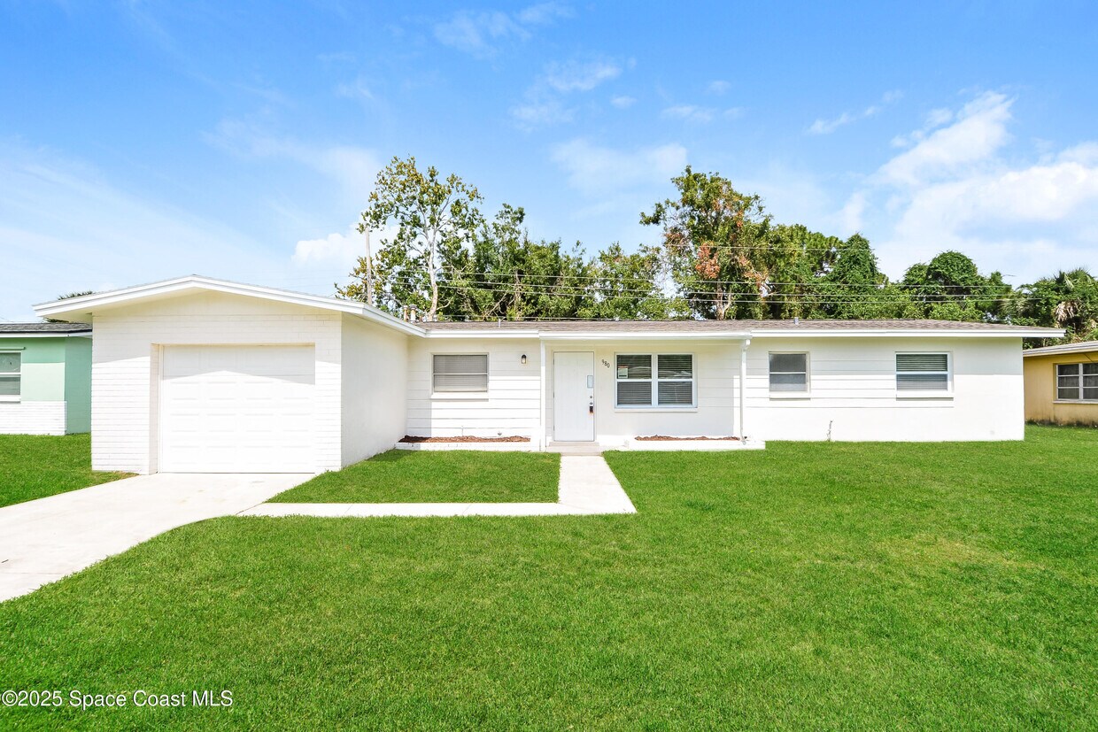 Foto principal - 980 Butia St