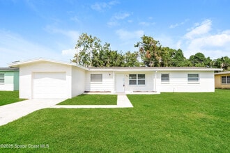 Building Photo - 980 Butia St