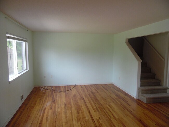 Foto del edificio - 3 bedroom, 1.5 Bath Townhouse in Villages of Oscoda