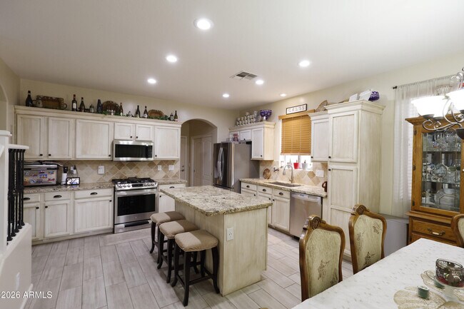 Building Photo - 17598 W Corrine Dr